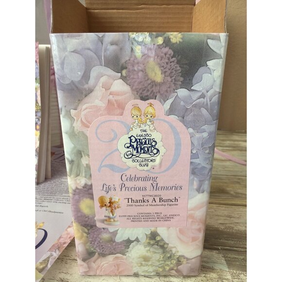 Precious Moments Thanks A Bunch C0020 2000 Club Symbol w Box & Case - Picture 14 of 16